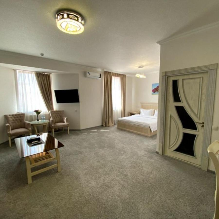 Alexander Hotel Samarkand Luaran gambar