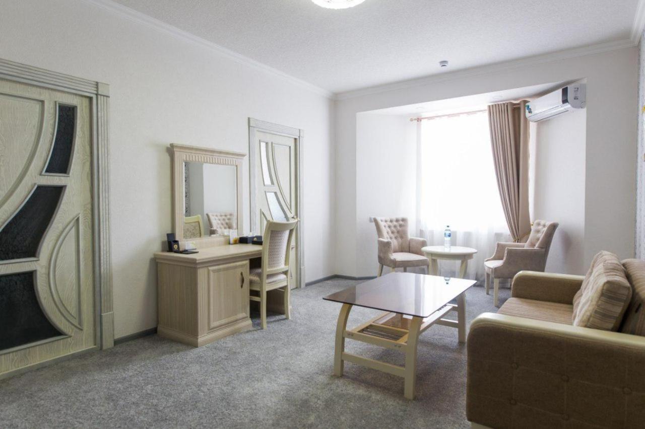 Alexander Hotel Samarkand Luaran gambar