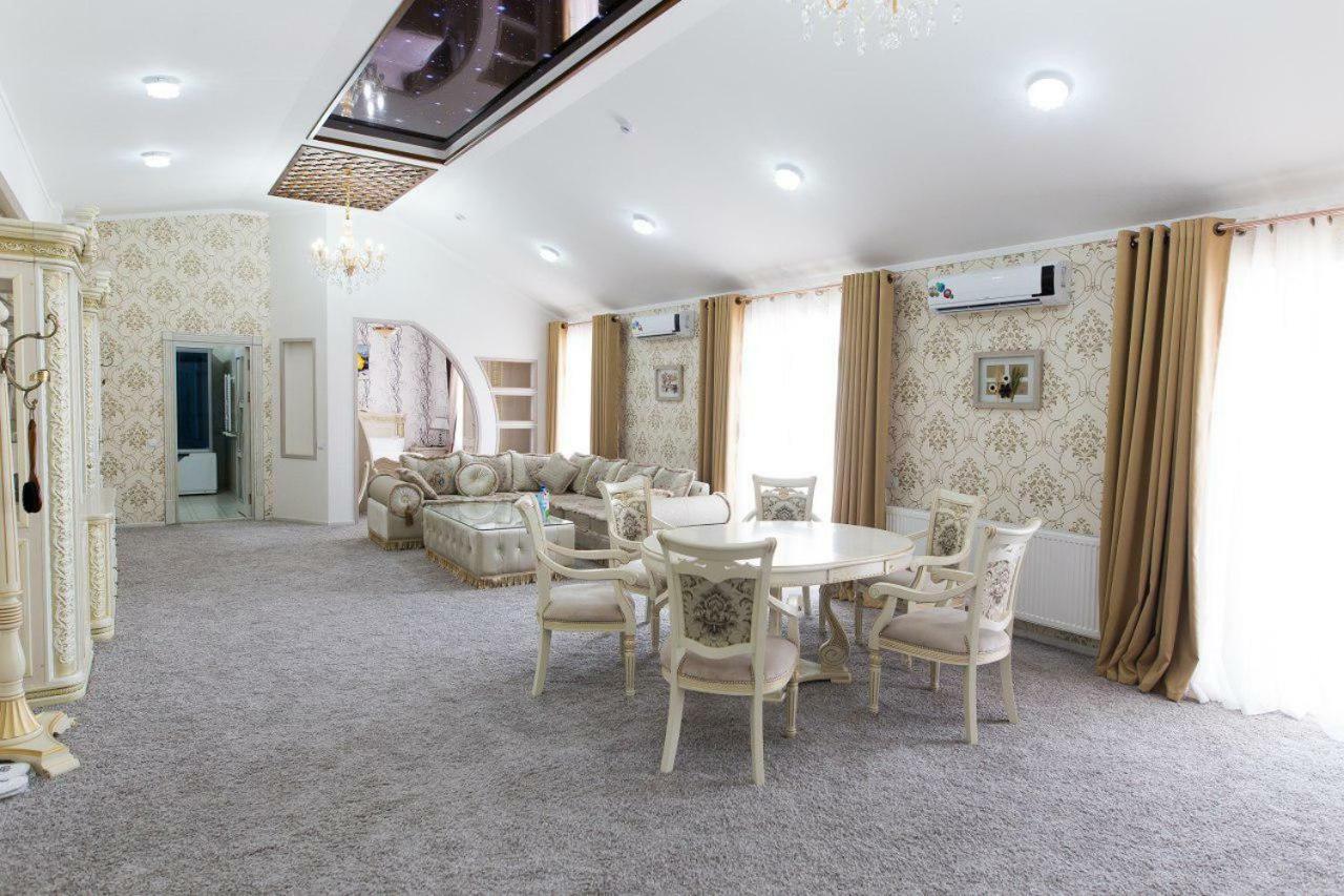 Alexander Hotel Samarkand Luaran gambar